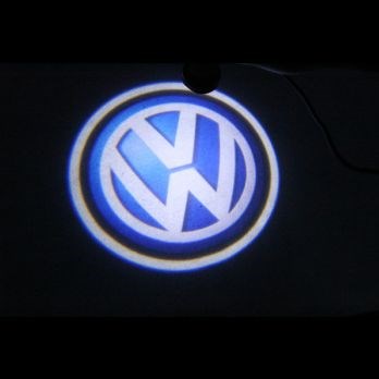 Svítící LED logo projektor VW ze dveří na silnici, sada 2ks