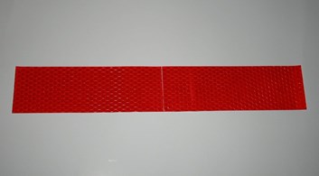 Červená odrazka na auto samolepící ultraslim 3D fólie 5cm x 20cm