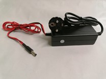 Adapter pro nabíjení dětských elektrických vozítek 24 V/800mA  s Jackem a kontrolkou