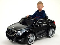 Dětské elektrické autíčko Mercedes S Class 600 černé - SESTAVENÉ