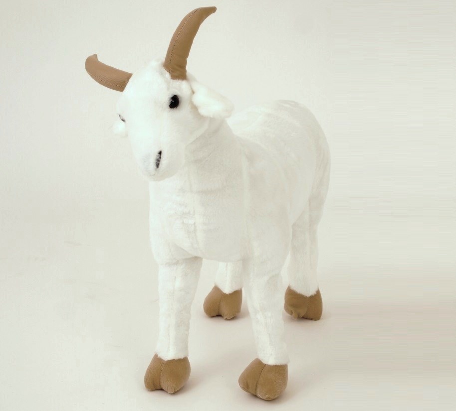 Plyšová koza stojící bílá