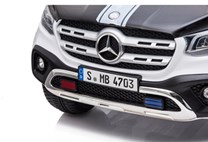 Mercedes  Benz X-Class 4x4, dvoumístný pick up POLICIE  s 2.4G DO, plynulým rozjezdem,USB,Mp4 přehrávač, čalouněním, EVA koly