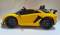 Dětské elektrické licenční  Lamborghini Aventador SVJ Roadster pro 2 děti  MODEL2023 - žluté