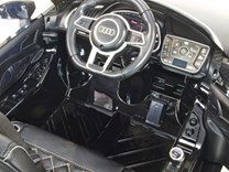 Dětské el. autíčko Audi R8 Spyder s 2.4G DO černá