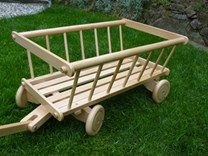 Dřevěný žebřinový vozíček, žebřiňák