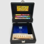 Sennelier, 131631, L´ Aquarelle, mistrovské akvarelové barvy v černém kufříku, 24 1/2 pánviček s příslušenstvím